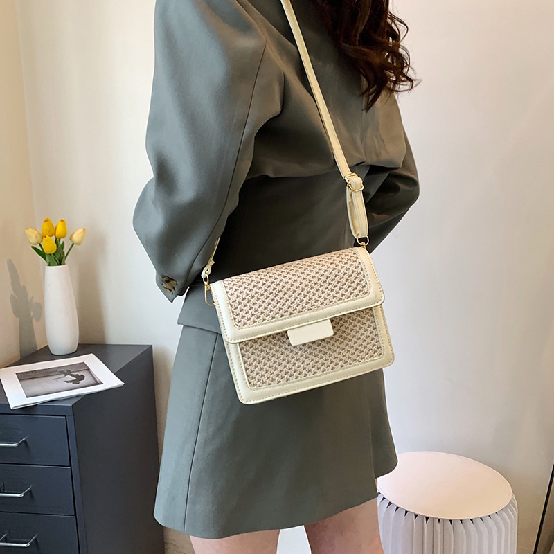 Túi Đeo JASMIN NOIR Vai Nắp Gập Đan Rơm Cho Nữ
