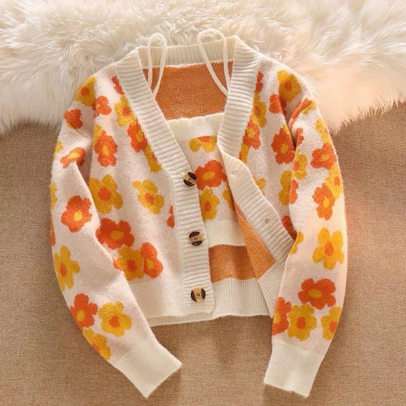 Set áo cardigan kèm áo 2 dây len hoa rực rỡ hàng QC