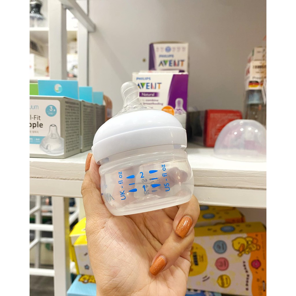 Bình sữa Philips Avent SCF039/17 60ml thiết kế tự nhiên dành cho trẻ mới sinh