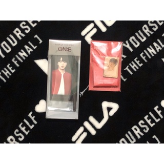 Quà lưu niệm concert BTS Jin mini flag MOTS ON:E magnet Love Yourself