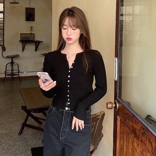HÀNG CÓ SẴN_8021. ÁO LEN KHUY DỌC THANH LỊCH BASIC