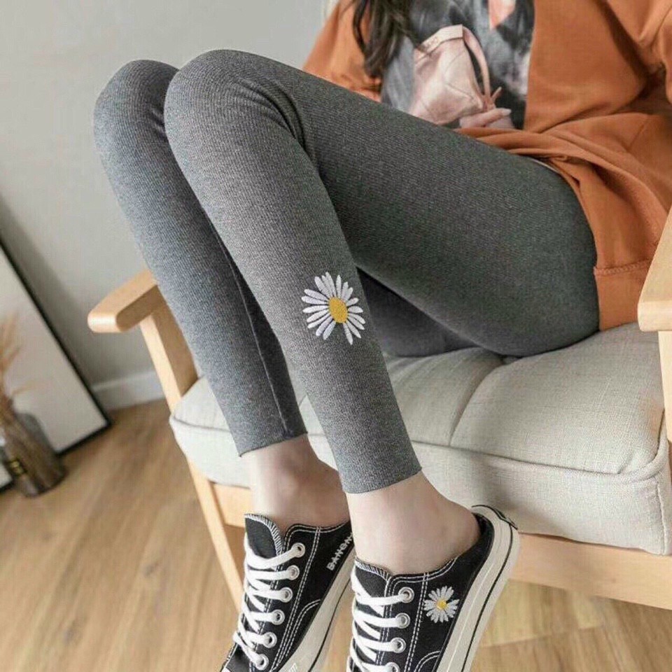 Quần Legging Hình Hoa Cúc Xinh Xắn Cho Mẹ Bầu Có Dây Điều Chỉnh | BigBuy360 - bigbuy360.vn