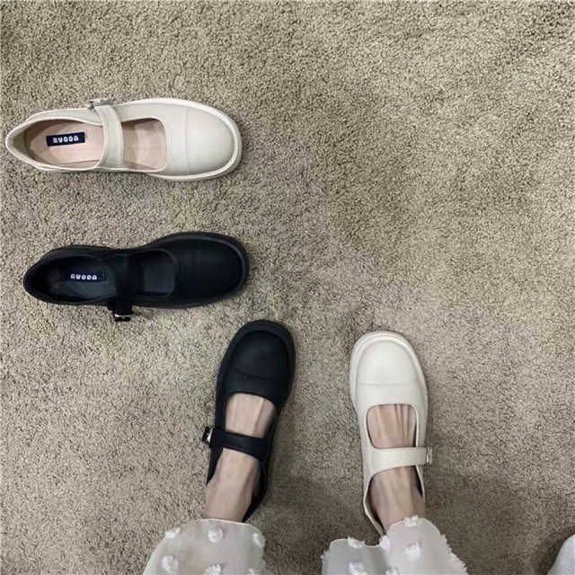 ulzzang Freeship giày vintage trắng đen hot hit mã 203 (có sẵn) | BigBuy360 - bigbuy360.vn