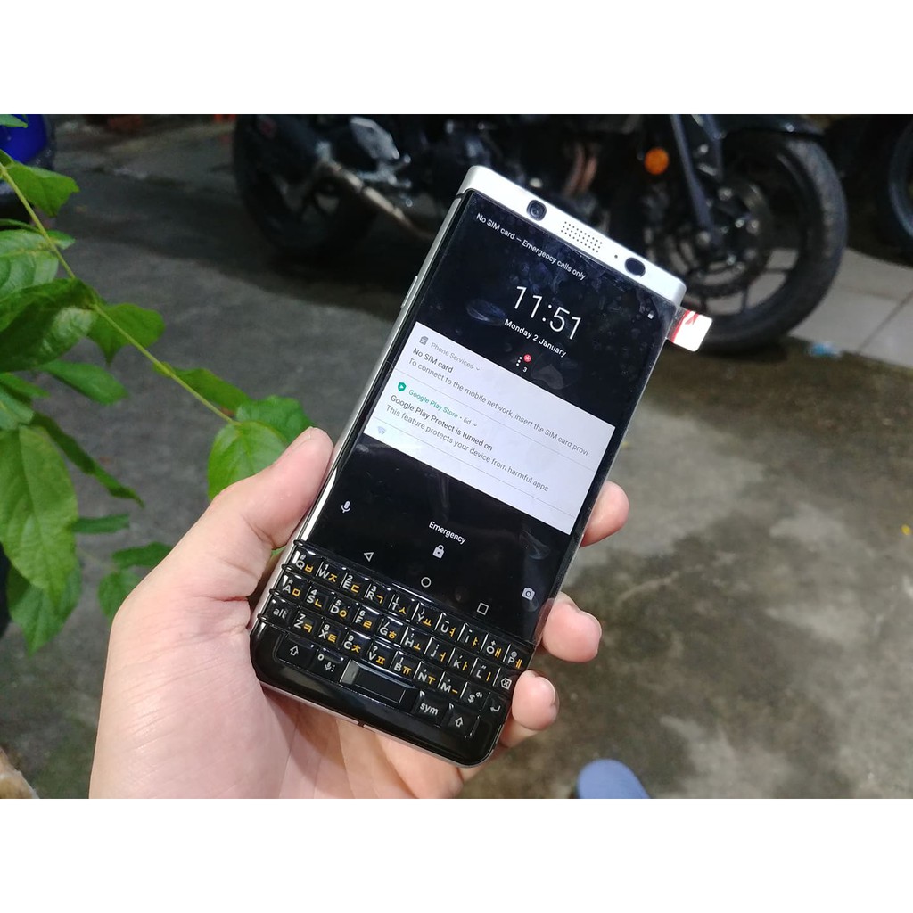 Điện thoại Blackberry KeyOne chính hãng