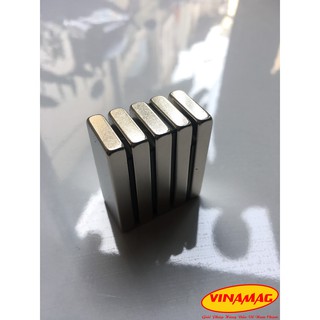 Nam châm đất hiếm 40x20x6mm lực từ cực mạnh, nam châm trắng