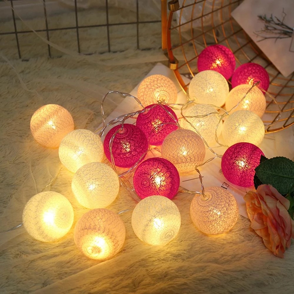 Dây đèn LED 20 bóng hình quả cầu cotton dùng trang trí DIY
