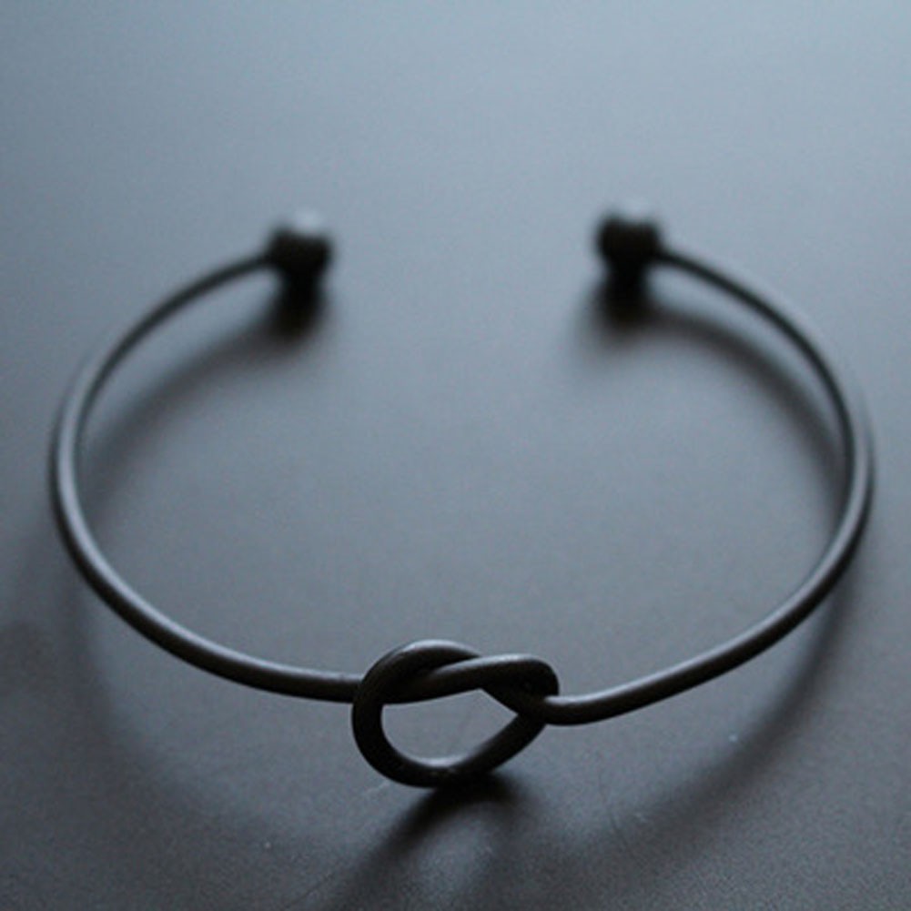 Vòng đeo tay kiểu mở hình nút thắt độc đáo cho nữ | BigBuy360 - bigbuy360.vn