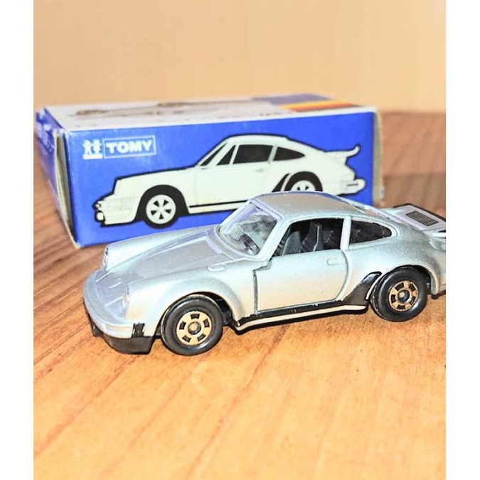 Mô hình Tomica No. F1 Porsche 930 Turbo Silver hiếm Made in Japan July 1979 Full box