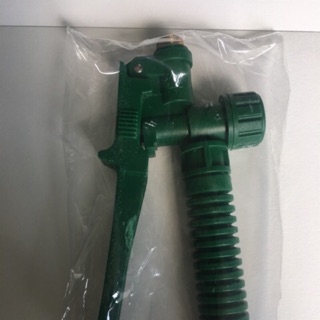 Tay bóp xanh nhựa bình xịt