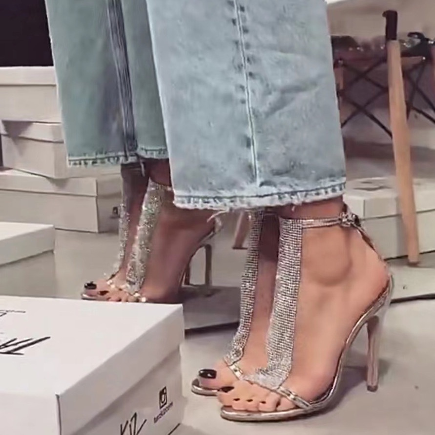 Giày Cao Gót Đính Đá Lấp Lánh Thời Trang Size 34-43 Size 34-43