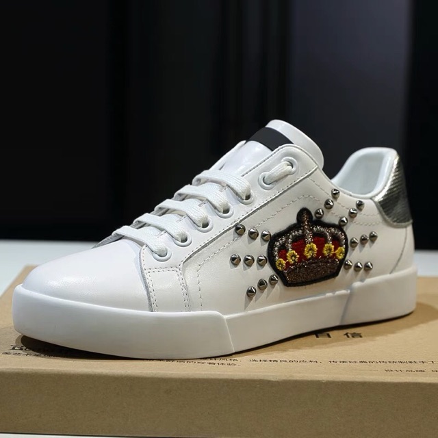 Giày thể thao DG các kiểu