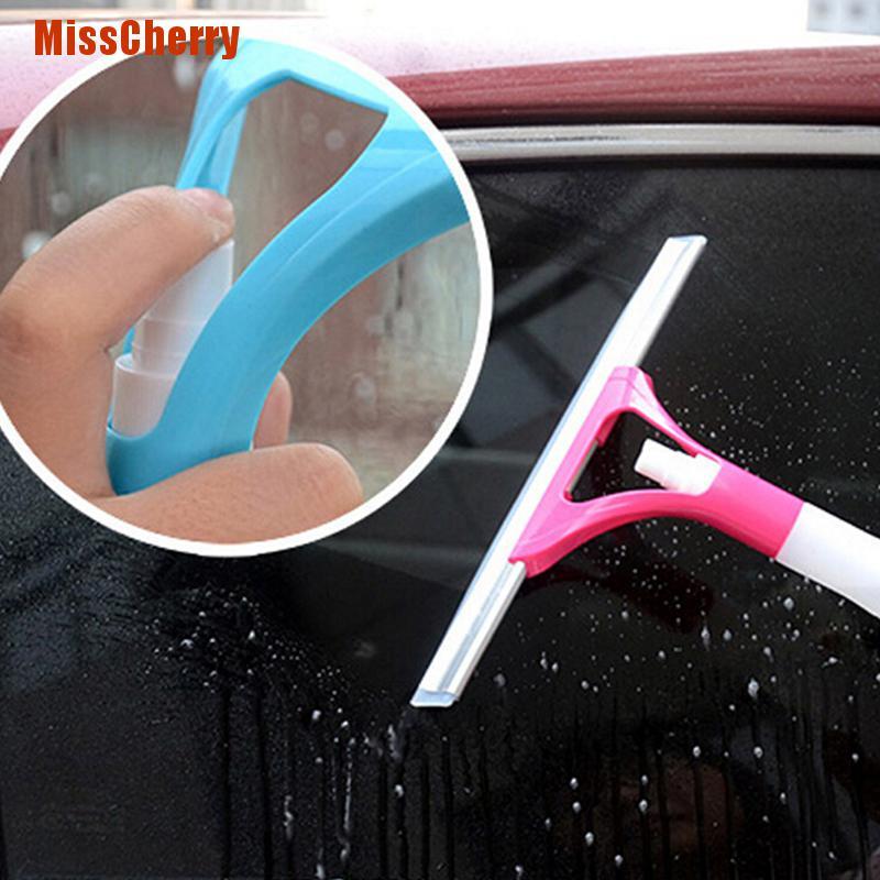 Cây lau kính có vòi xịt làm sạch tiện lợi