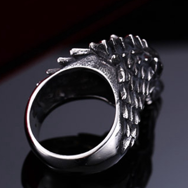 Nhẫn phong cách retro hoa văn đầu sói chất liệu thép titan