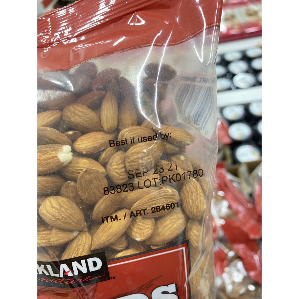 Hạnh Nhân Sấy Khô Kirkland Signature Almonds Không Muối 1.36kg