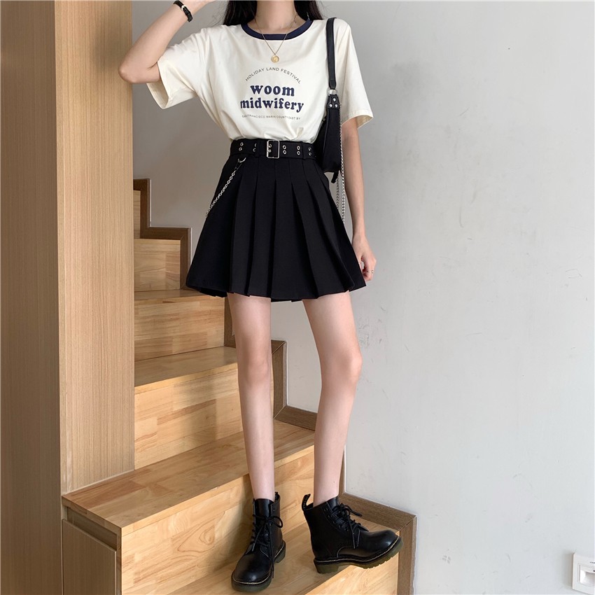 Chân váy ngắn nữ xếp ly màu đen cạp cao năng động cá tính kèm thắt lưng và dây xích (Kèm ảnh thật)