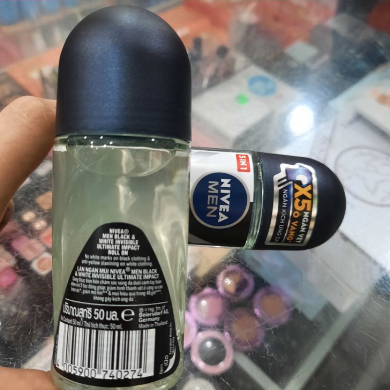 Lăn ngăn mùi Nivea Men Invisible For Black &amp; White 50ml