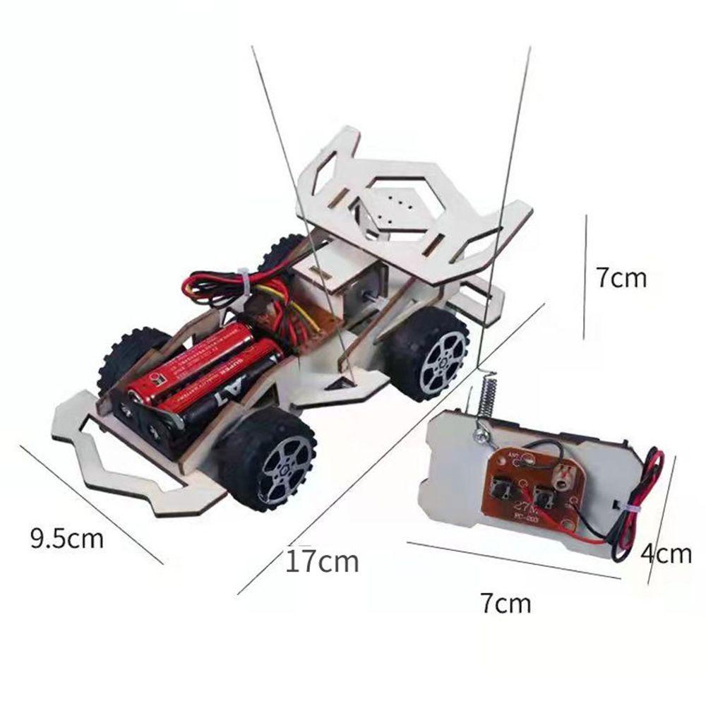 1 Xe Hơi Đồ Chơi Điều Khiển Từ Xa LAYOR1 Cho Học Sinh