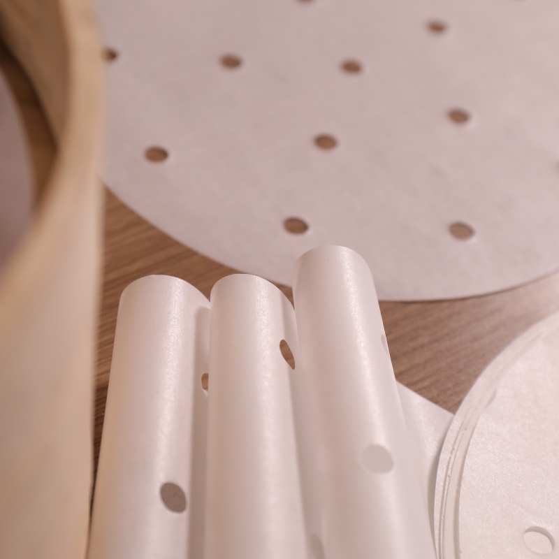 Set 100 giấy lót thực phẩm 18/23cm có lỗ tiện dụng