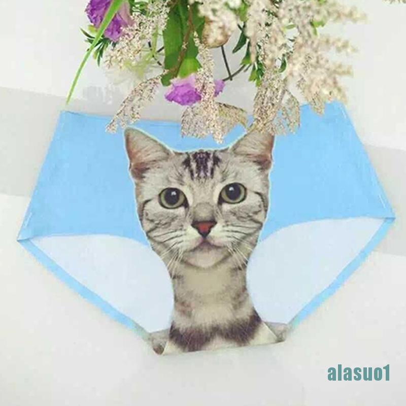 1 Quần Lót Nữ Với Kitty Dễ Thương