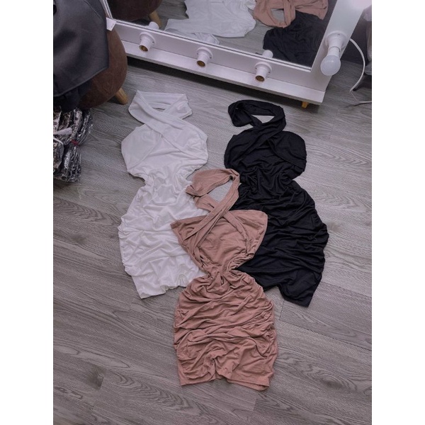 Đầm body dự tiệc cổ chéo Sang Chảnh (UN)