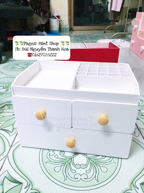 Kệ mỹ phẩm 3 tầng trắng núm gỗ sáng