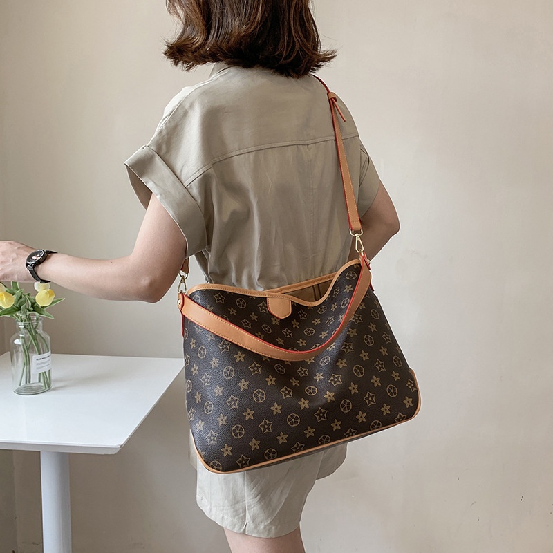 Túi Đeo Chéo Một Bên Vai Sức Chứa Lớn Thời Trang Cho Nữ 2021