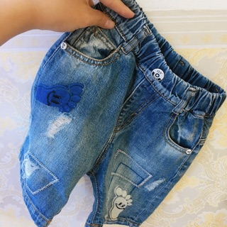 Quần jean lửng bé trai