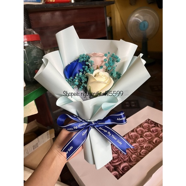 SỈ, LẺ HOA HỒNG SÁP 3 BÔNG