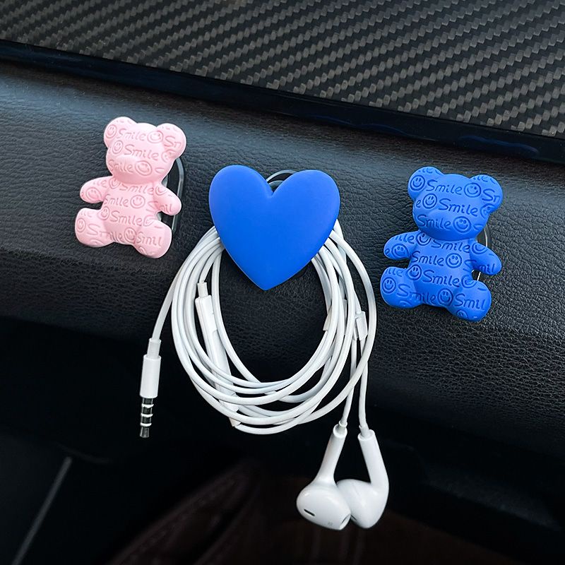 [Giá Nhà Máy] Móc Treo Đồ Mini Hình Gấu Hoạt Hình Dễ Thương Phù Hợp Với Xe Hơi Baoteng Toyota Honda BMW Và Các Xe Hơi Khác