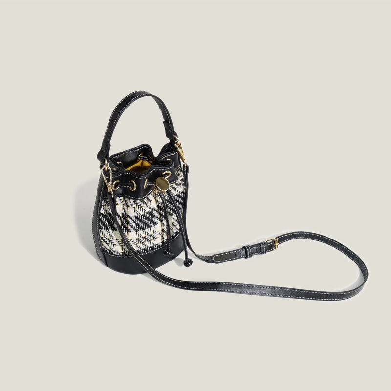 (Free shipping） Blue plaid string bucket package splicing package "Crossbody & Shoulder Women's bags Sling bag Tote bag Clutches and wristlet Handbags 2022"
