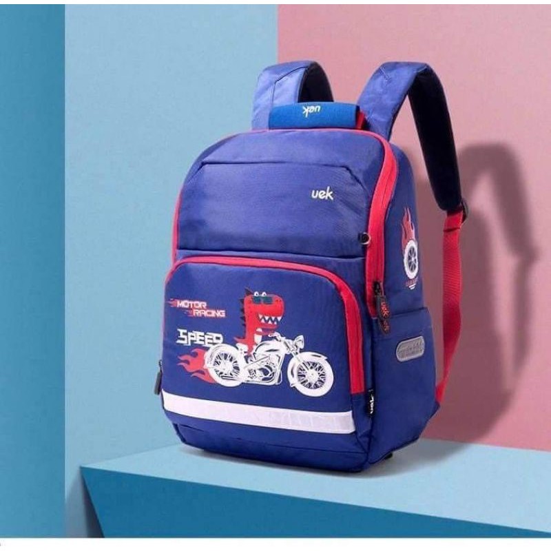 Balo uek chống gù cho bé tiểu học