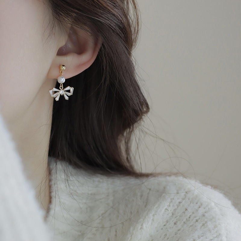 [Augustcloth | AugustJewelry] Bông tai/ Hoa tai hạt ở giữa và có nơ