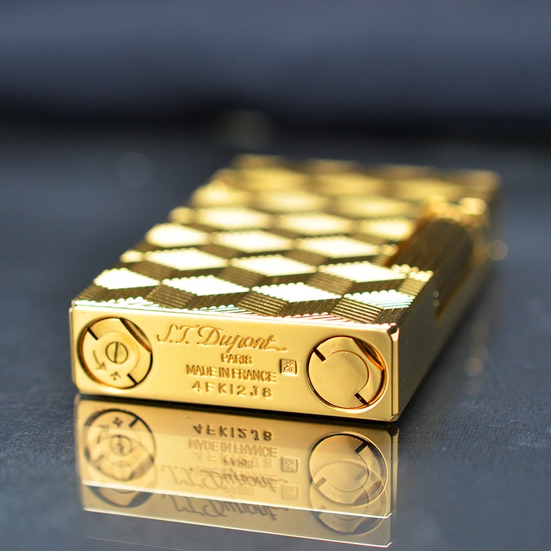 Bật-lửa Dupont D49-Ô Vuông 3D Trắng. CAO CẤP-SANG TRỌNG