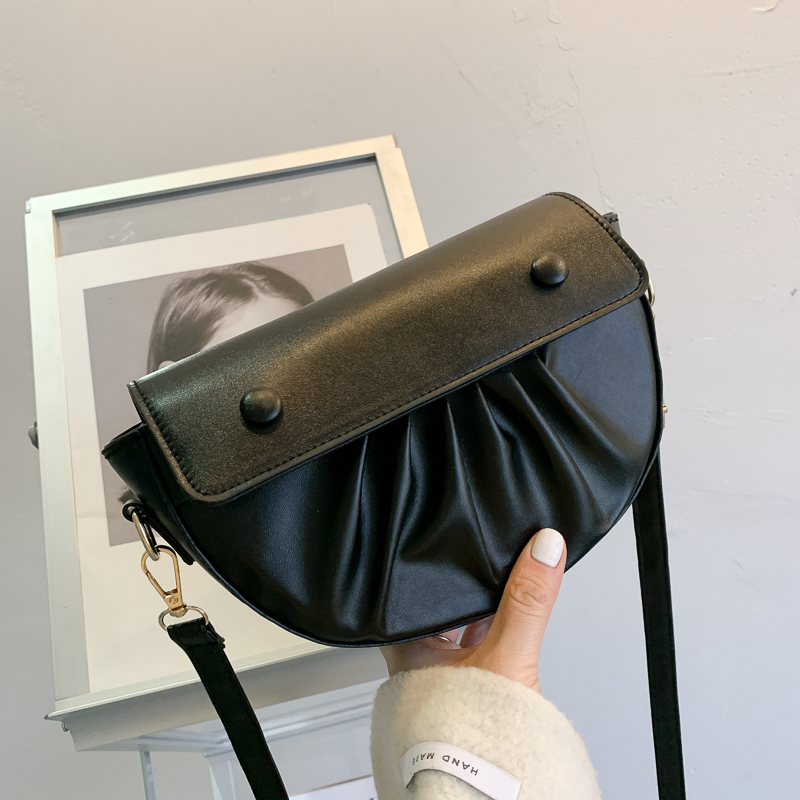 Túi đeo chéo IELGY hình đám mây xinh xắn cho nữ