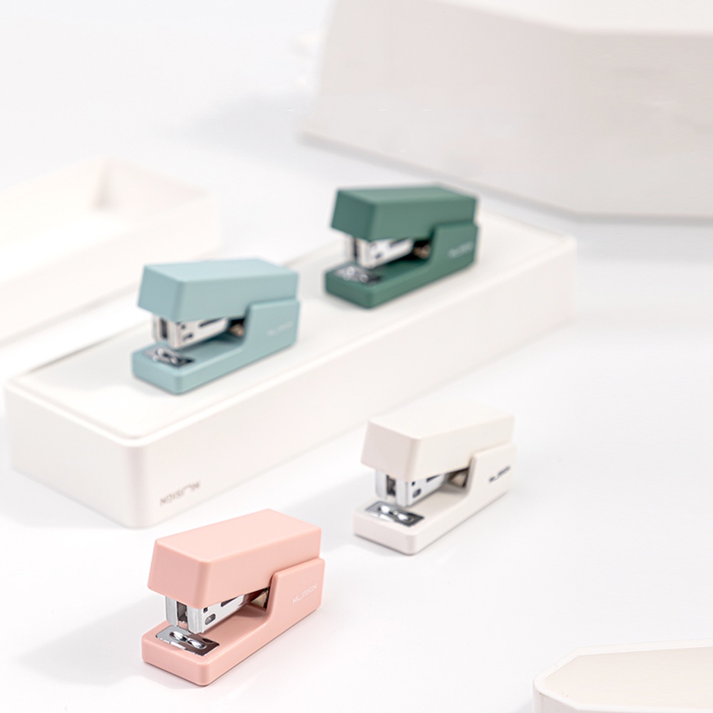 Dụng Cụ Dập Ghim Mini Cầm Tay Tiết Kiệm Sức Lao Động Tiện Dụng Cho Học Sinh / Văn Phòng