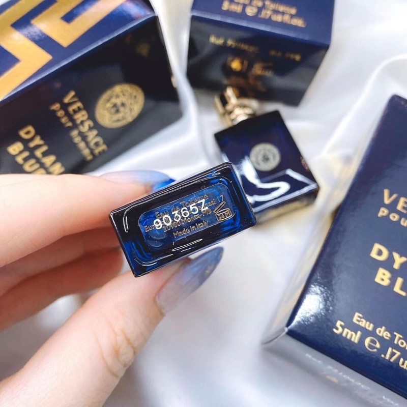 Nước hoa mini nam versace Dylan Blue 5ml | BigBuy360 - bigbuy360.vn