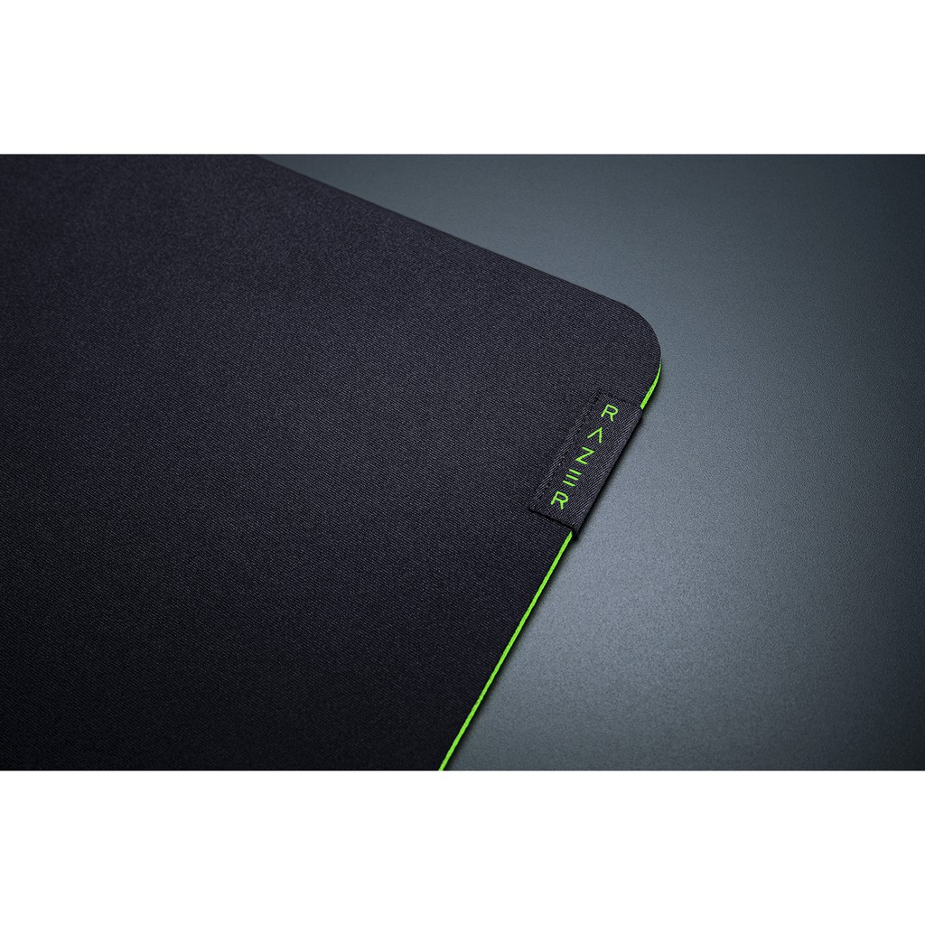 Bàn Di Chuột - Mousepad Razer Gigantus V2 - Hàng Chính Hãng