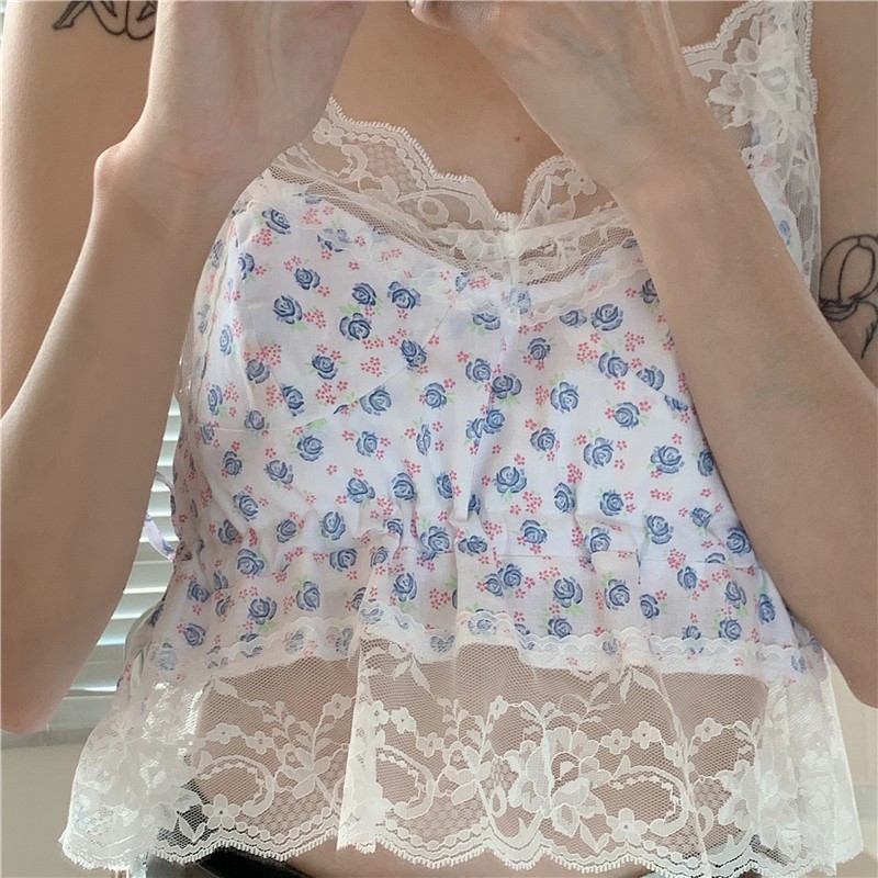 CÓ SẴN - Set áo croptop hoa nhí xanh phối ren cùng áo thun trắng