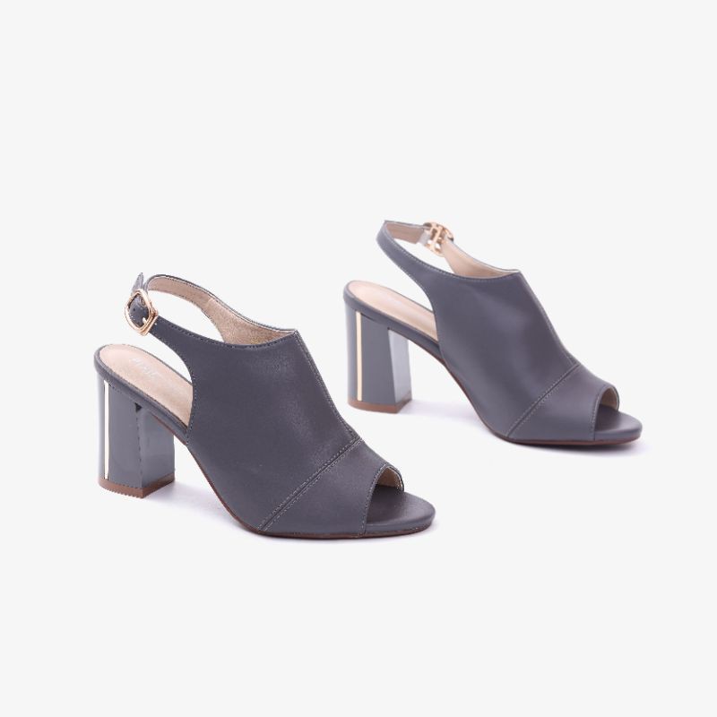 Giày Giả Boot Sapo 7cm Đế Vuông Hở Mũi Pixie X639
