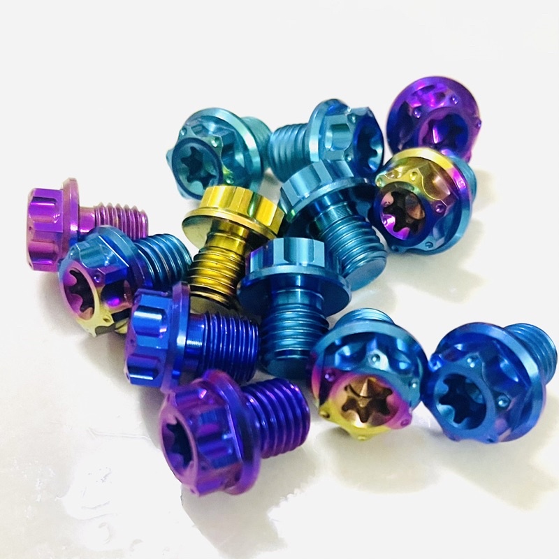 Ốc TITAN chân kính đầu salaya hàng cao cấp siêu đẹp ren thuận cho Honda Suzuki