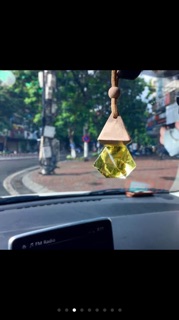 Tinh dầu thơm treo ô tô