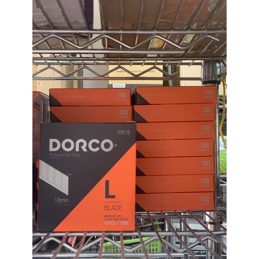 Lưỡi dao rọc giấy - Ruột dao rọc giấy DORCO 18MM  - Lưỡi dao rọc giấy size S