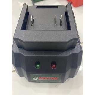 Sạc pin dekton m21-4000