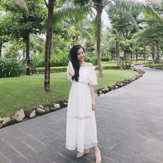 Đầm maxi trắng bẹt vai VNXK về hàng