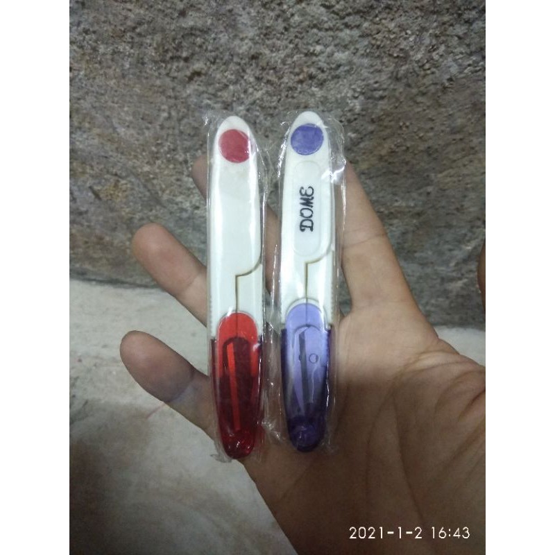 Kéo cắt chỉ (combo 2cái DOME có nắp)