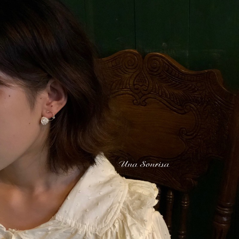 【THEO DÕI cửa hàng của chúng tôi -10K trừ 5K】[Rose of Versailles] Bông tai hoa trang nhã của Pháp có đính kim cương và không có kẹp tai