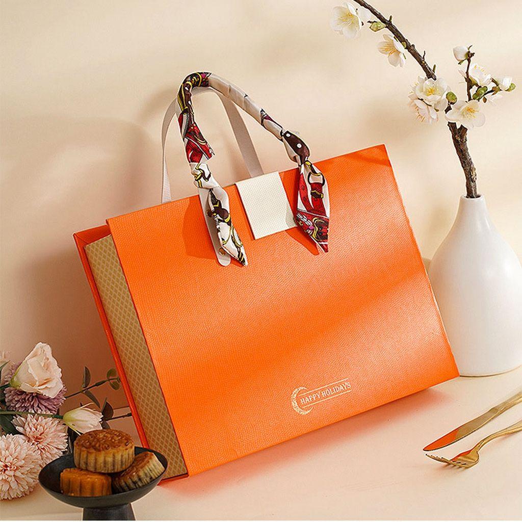 Hộp Đựng Bánh Quy 6 Ngăn Sang Trọng Có Tay Cầm