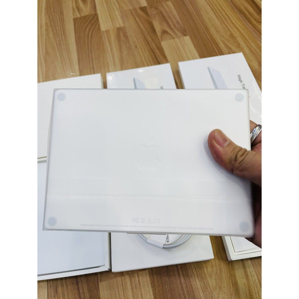 Bàn di chuột Apple Magic Trackpad 2 (Trắng) (MJ2R2LL/A) new seal chính hãng 100%