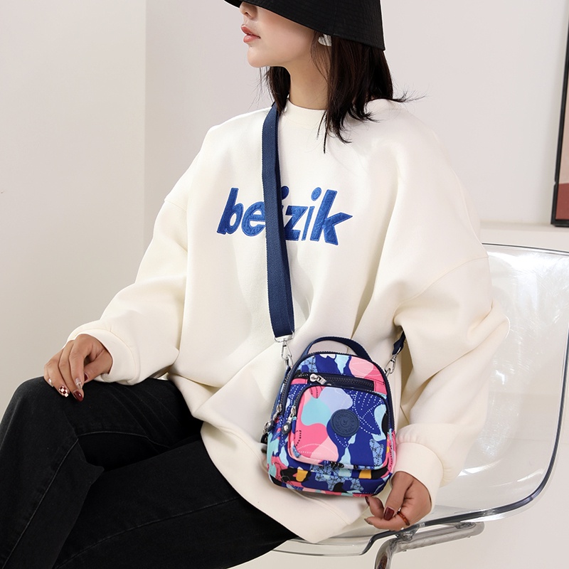 Túi Đeo Chéo Sợi Nylon Họa Tiết Hoa Phong Cách Mới Cho Nữ