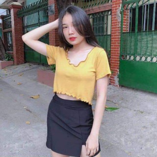 áo croptop cuốn biên cổ tim